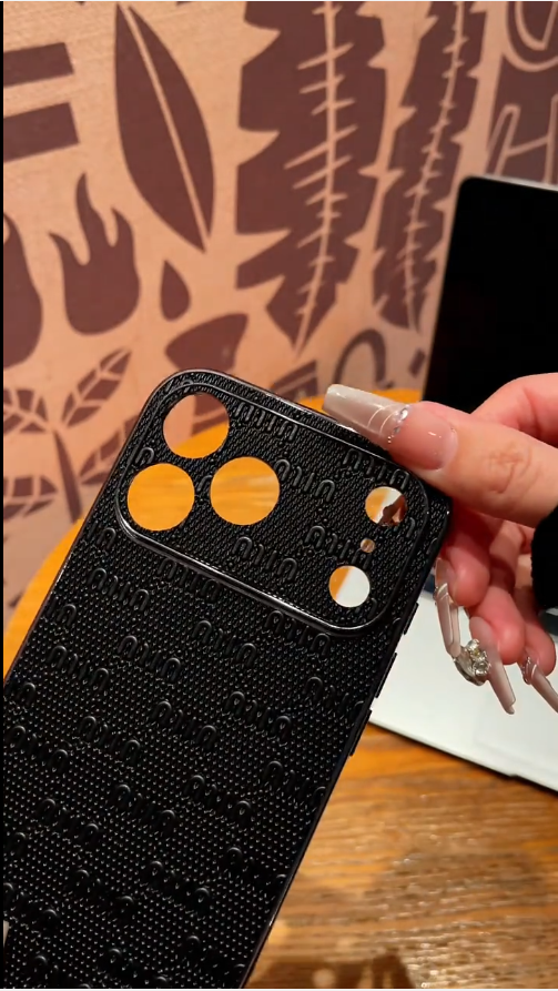 iPhone - Premium Textured Black Case