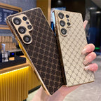 Premium Checkered Pattern Case