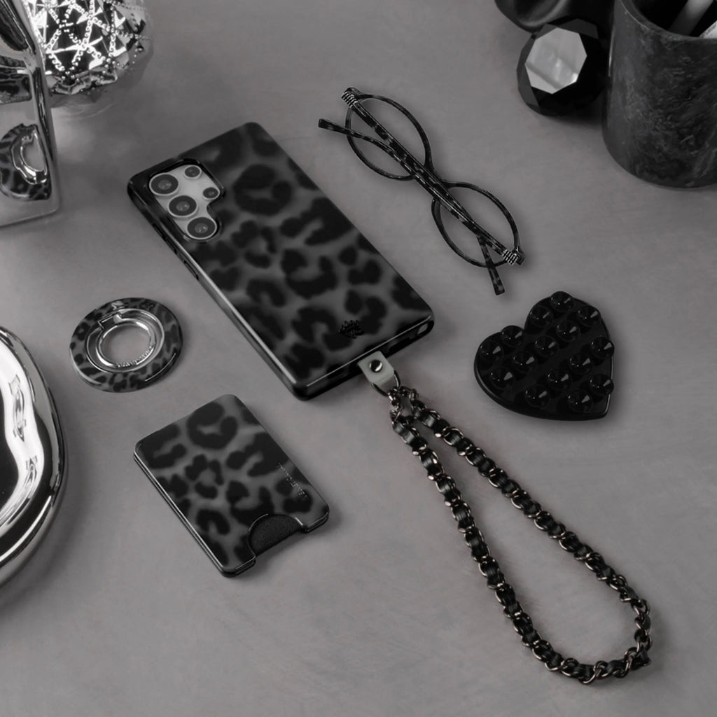 It Girl Black Leopard Case