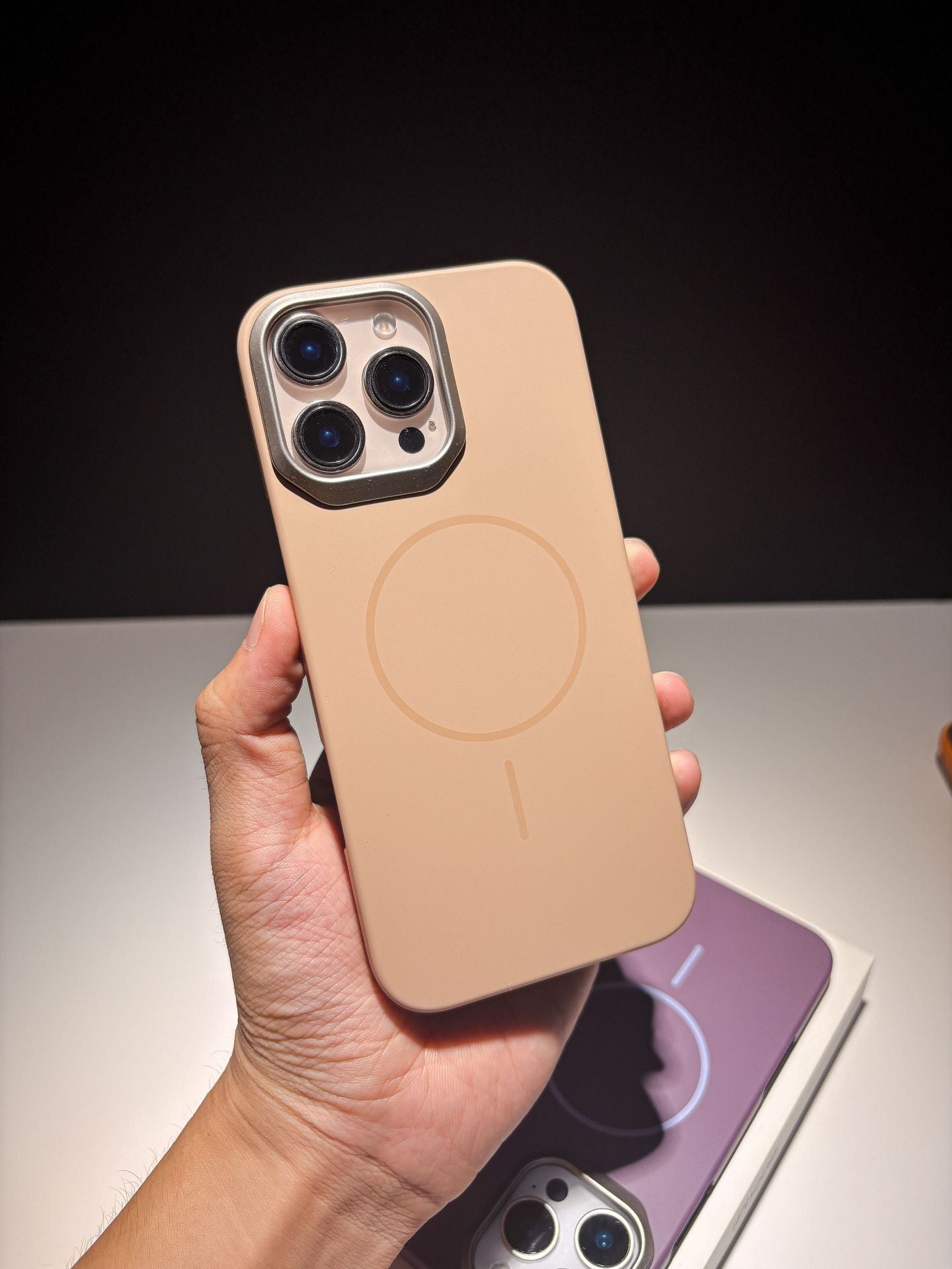 iPhone - Frosted Magsafe Shell Case