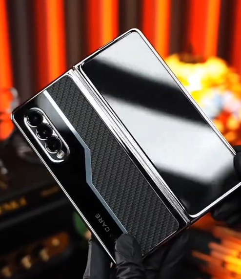 Carbon Texture and Electroplated Foldable Phone Case