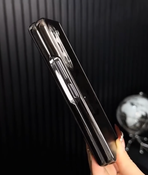 Electroplated Frosted Magnetic Case Fold Series