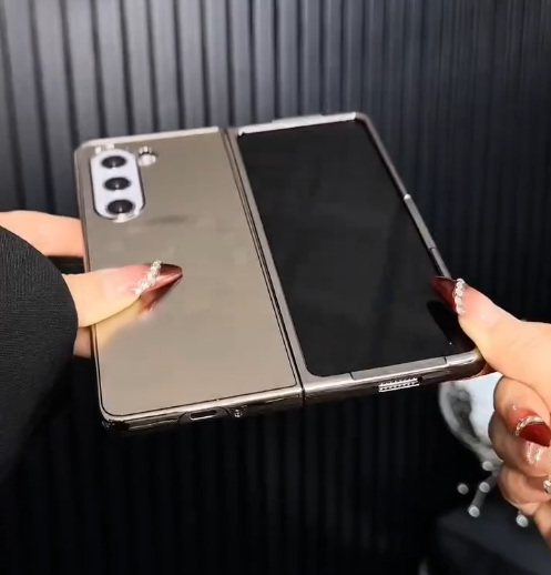 Electroplated Frosted Magnetic Case Fold Series