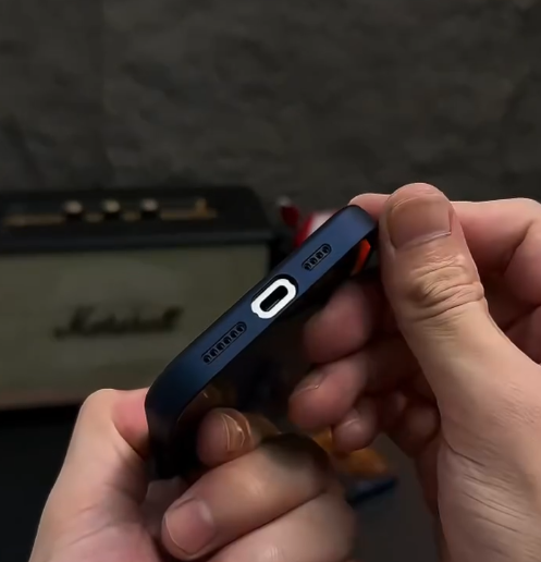 iPhone - Blue Hybrid Bumper Cover