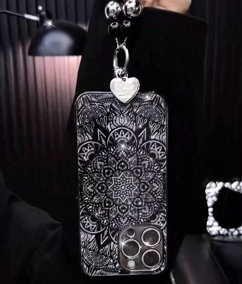 iPhone - Mystic Mandala Black & White Clear Case