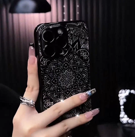 iPhone - Mystic Mandala Black & White Clear Case