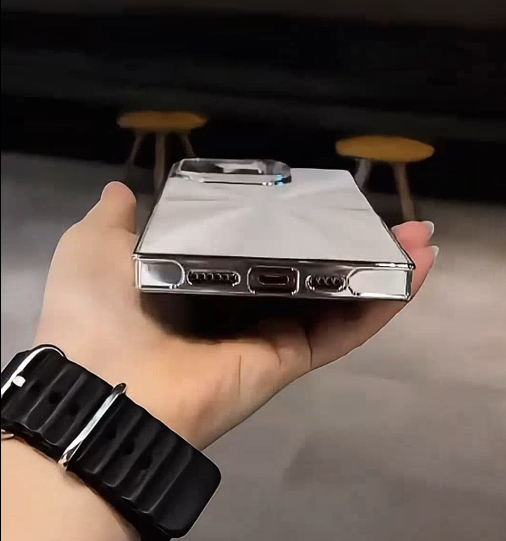 iPhone - Reflective Square Edge Phone Cover with Stand