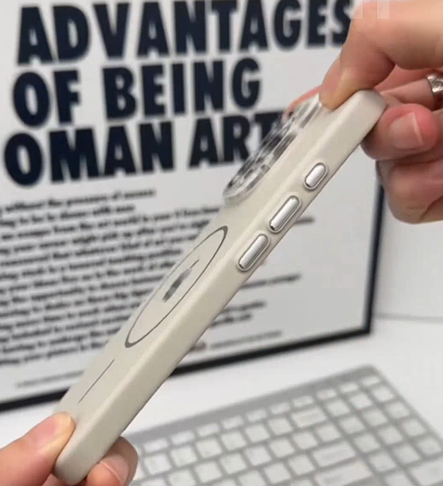 iPhone - Premium Stone/Beige Magnetic Silicone Cover