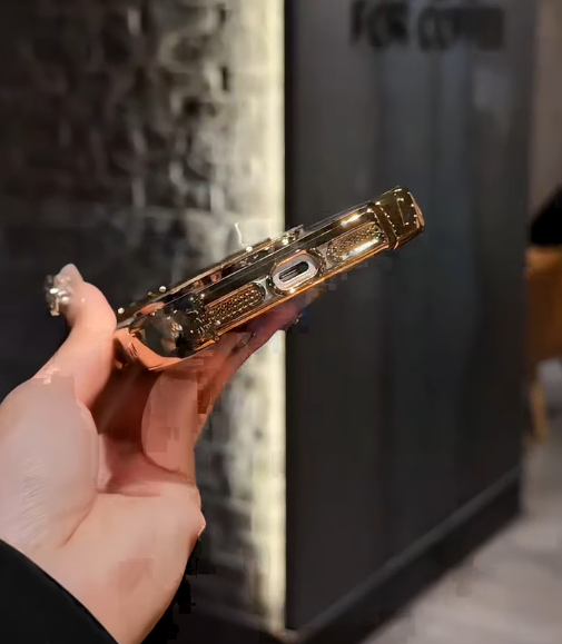 iPhone - Luxury Gold Electroplated Transparent Case