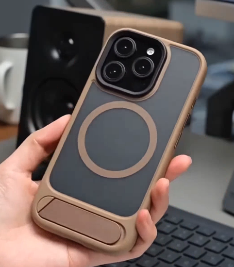 iPhone - Magnetic Phone Hidden Kickstand