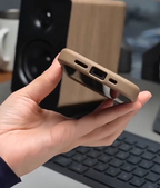 iPhone - Magnetic Phone Hidden Kickstand
