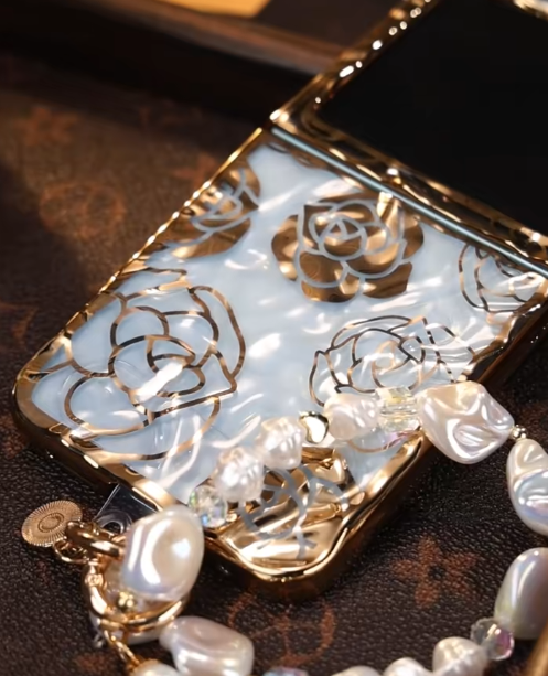 Galaxy Z Flip Series - Luxury Camellia Floral Pearl Bracelet Case