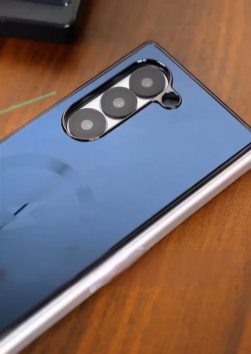 Electroplated Frosted Magnetic Case Fold Series