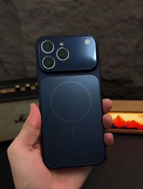 iPhone - Blue Hybrid Bumper Cover